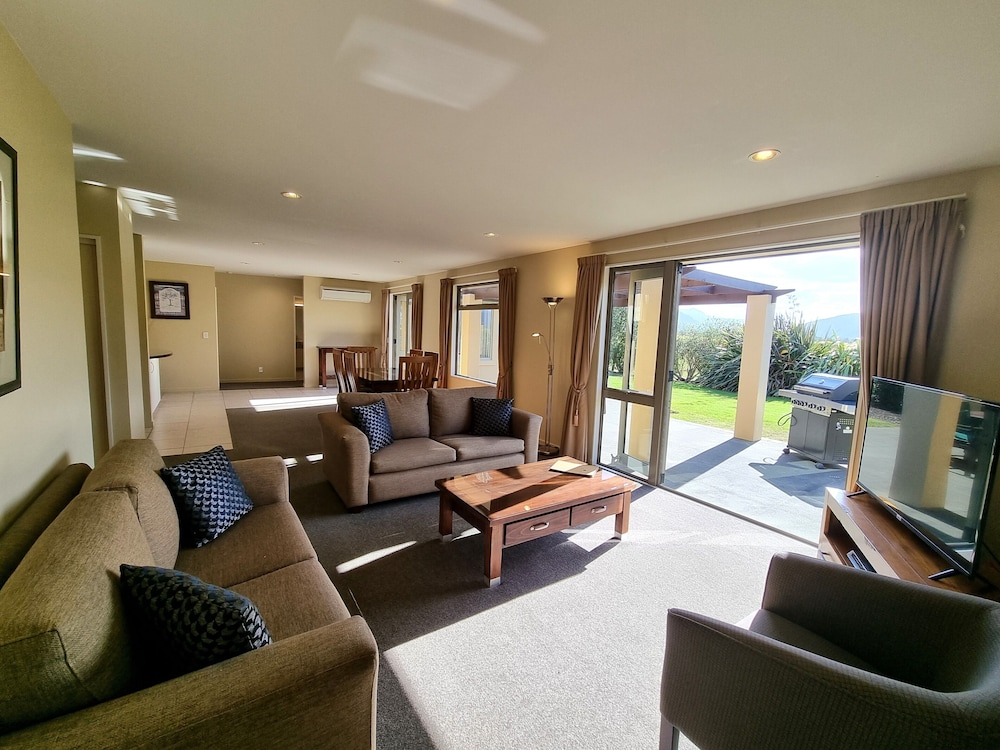 Vintners Retreat 18/50