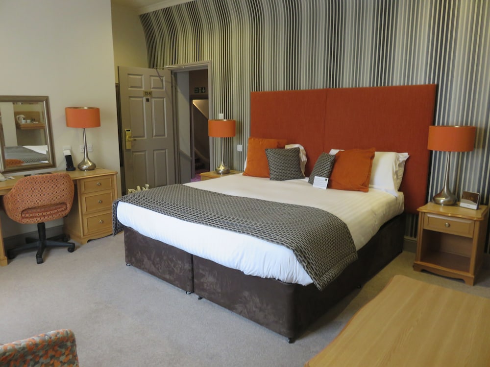 The Belmont Hotel, Leicester 13/47