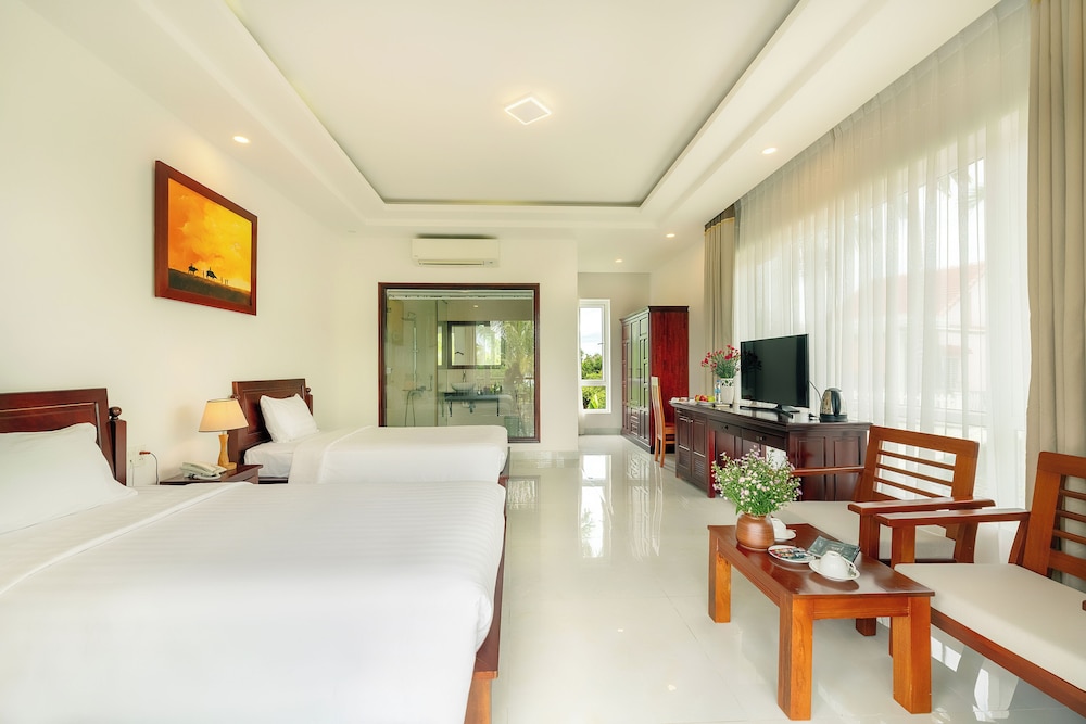 Hoi An Palmy Villa 33/62