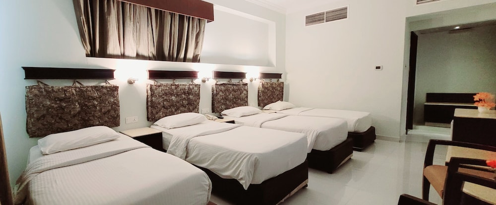 Signature Inn Hotel Deira 12/27