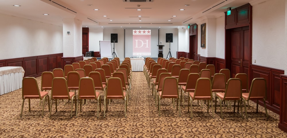 Dila Hotel 38/43