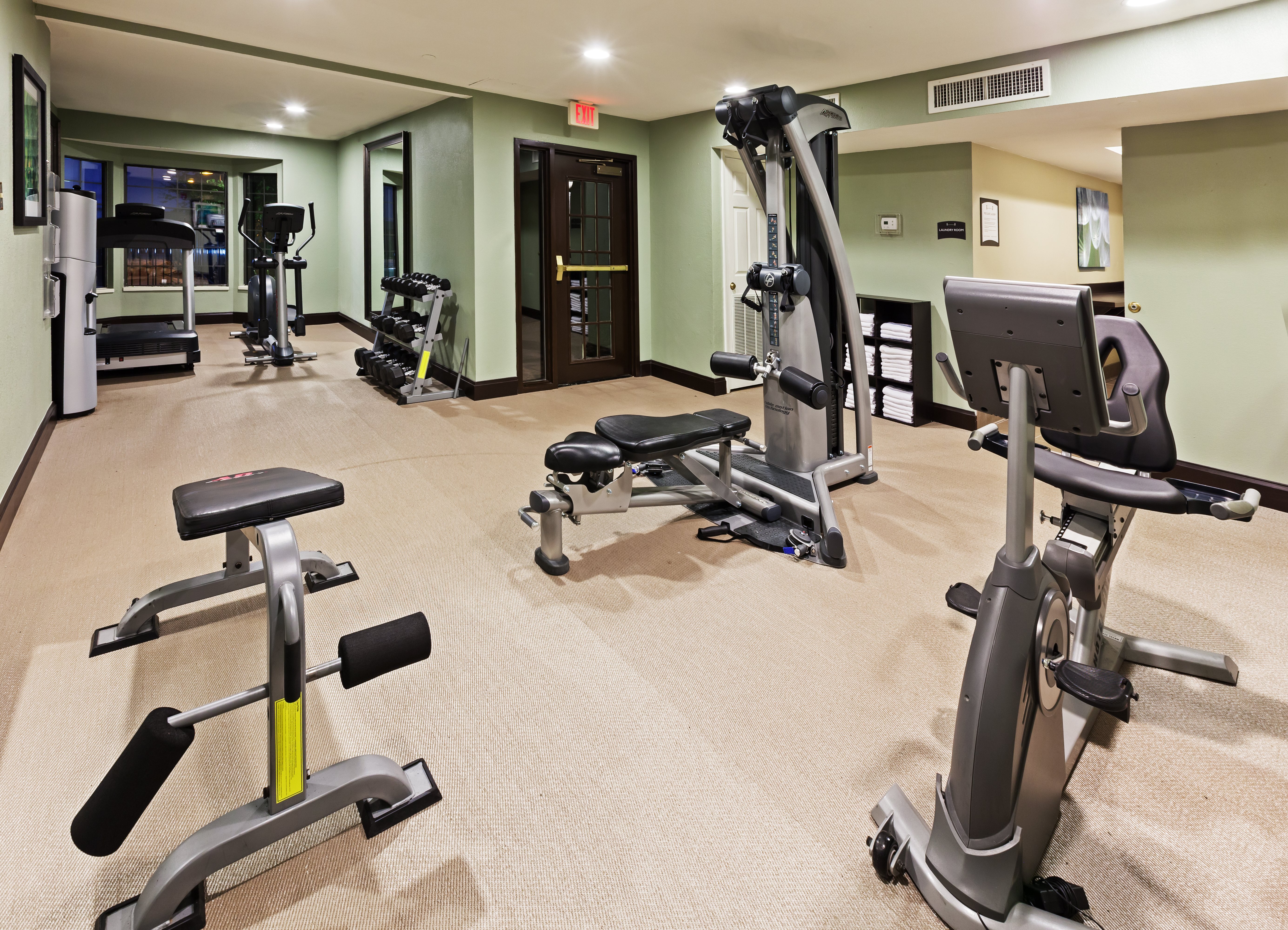 Staybridge Suites Tulsa-Woodland Hills 25/56