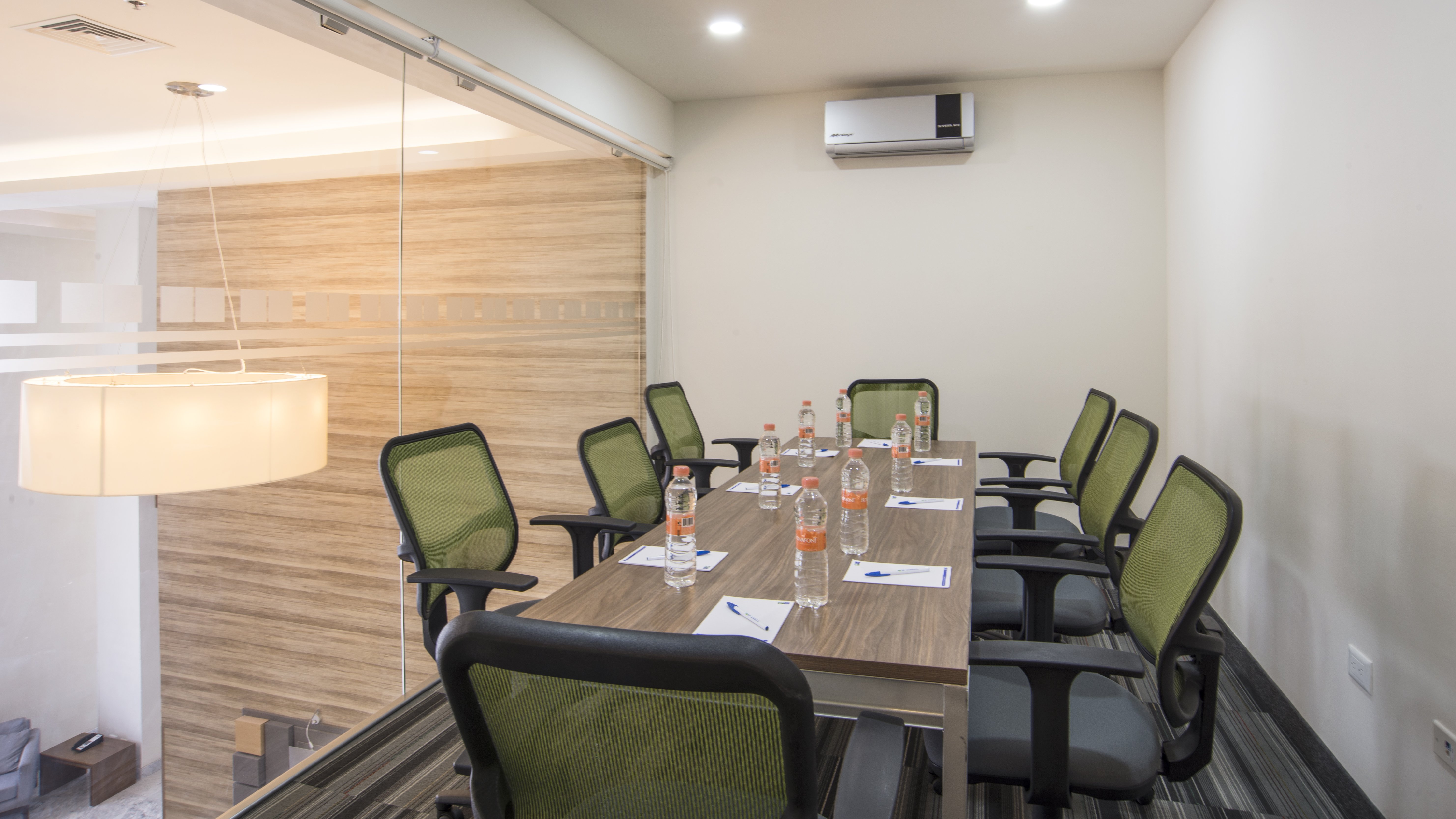 Holiday Inn Express And Suites Ciudad Obregon 69/77