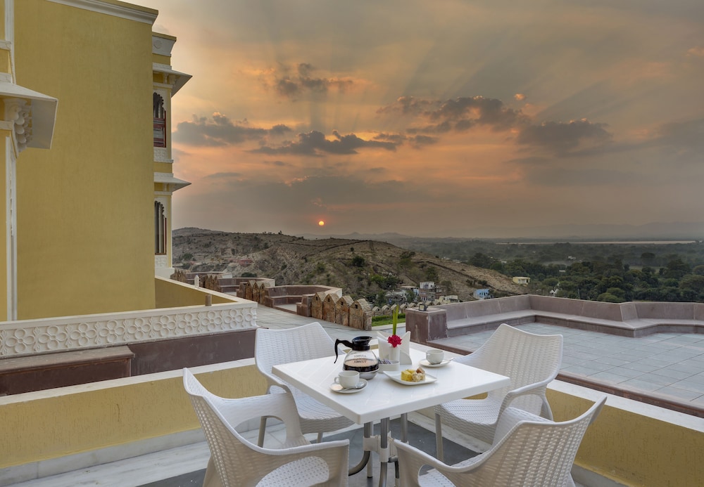 Justa Brij Bhoomi Nathdwara 25/39