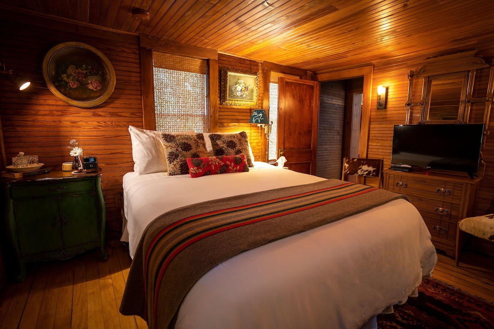 Lake Placid Stagecoach Inn 14/49