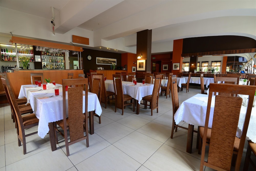 Osrodek hotelowy Optima 27/33