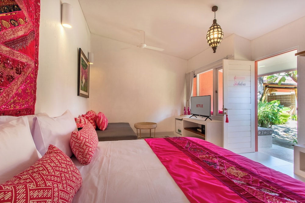 PinkPrivate Sanur - for Cool Adults Only 10/50
