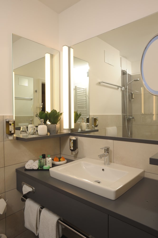 QUELLNESS UND GOLFHOTEL FURSTENHOF 35/36