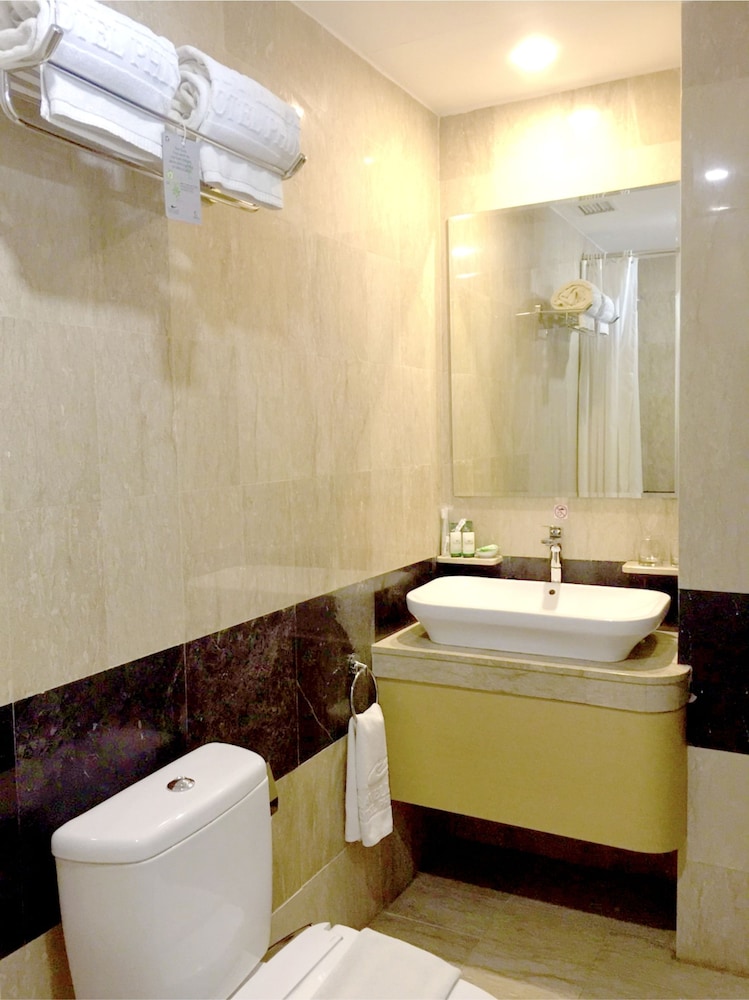 TRAVELLERS HOTEL PHINISI 13/50