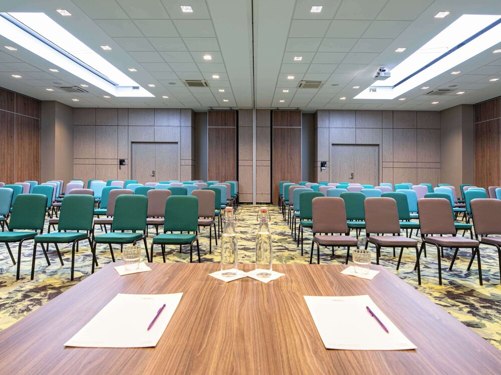 MERCURE JELENIA GORA 39/50