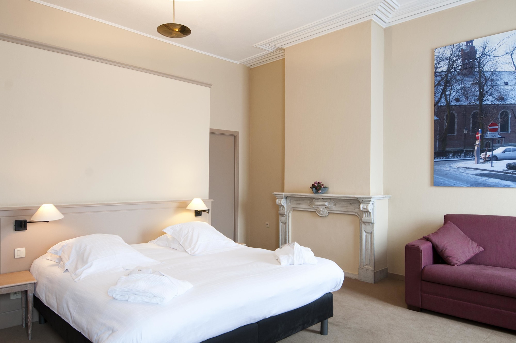 LUXURY, DOUBLE BED