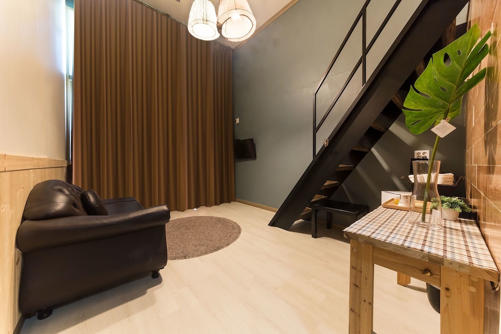 Hotel Hue Loft 29/50