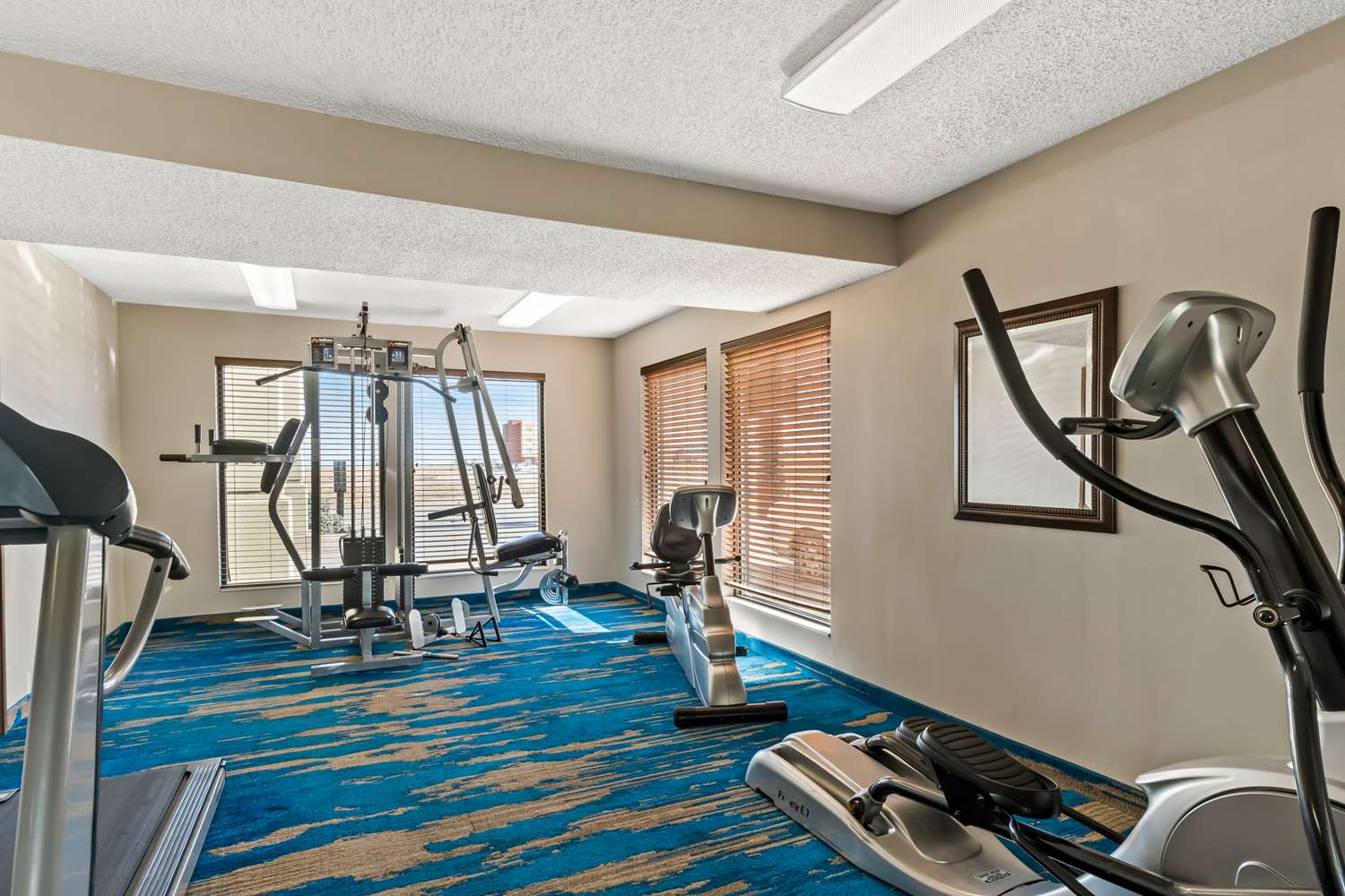 Quality Inn Sidney I-80 8/16