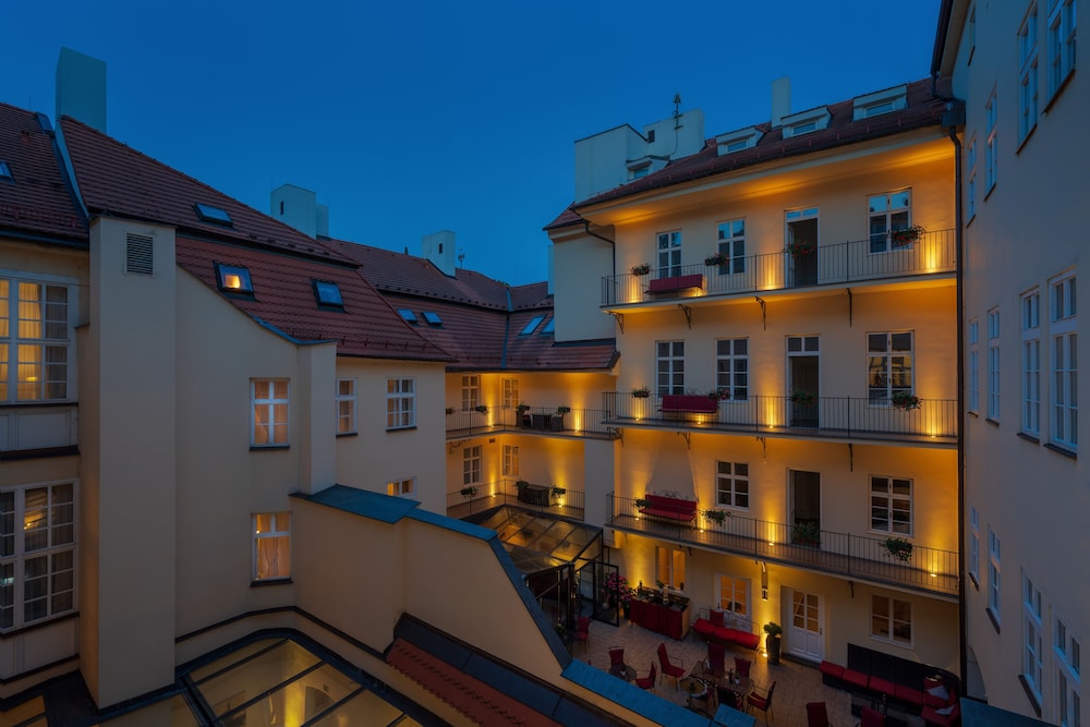 Boutique Hotel BOOKQUET 2/60