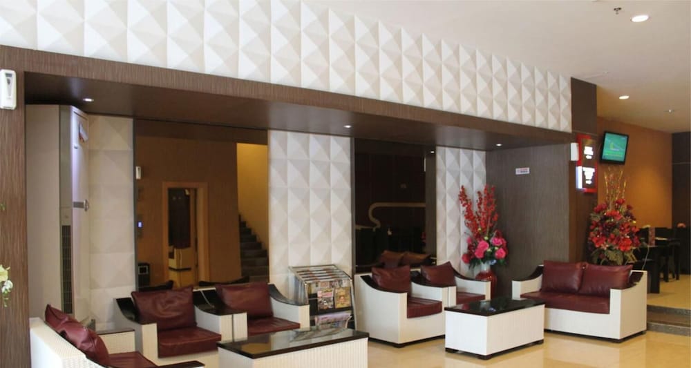 Hotel Grand Imawan 20/25