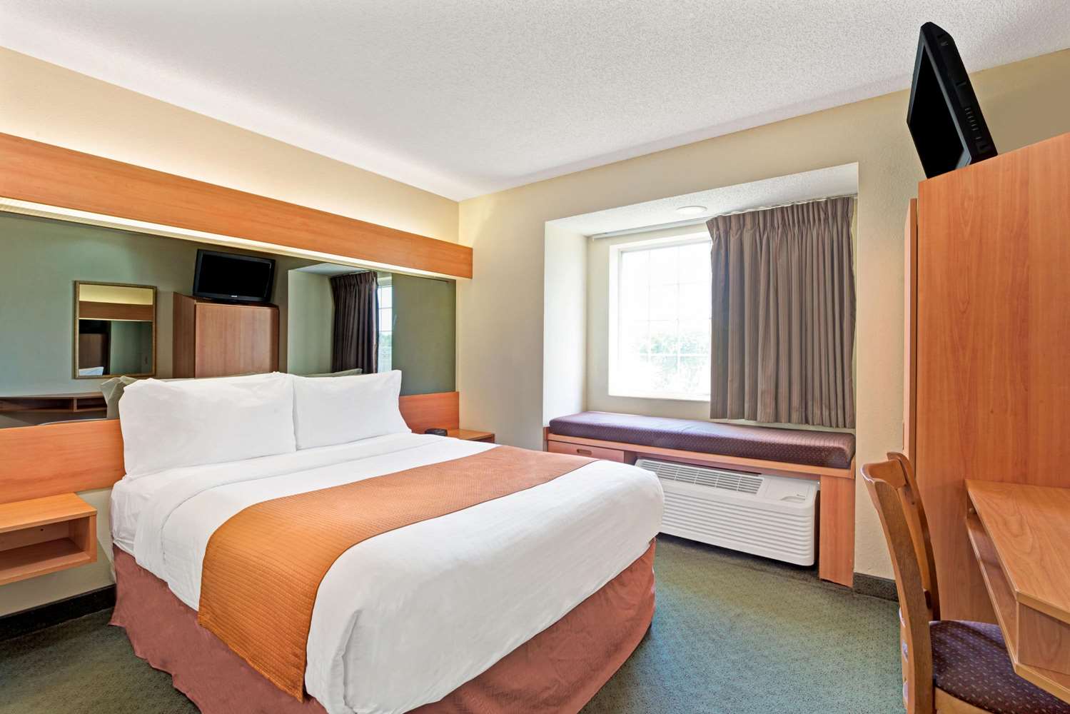 Microtel Inn And Suites Memphi 4/33