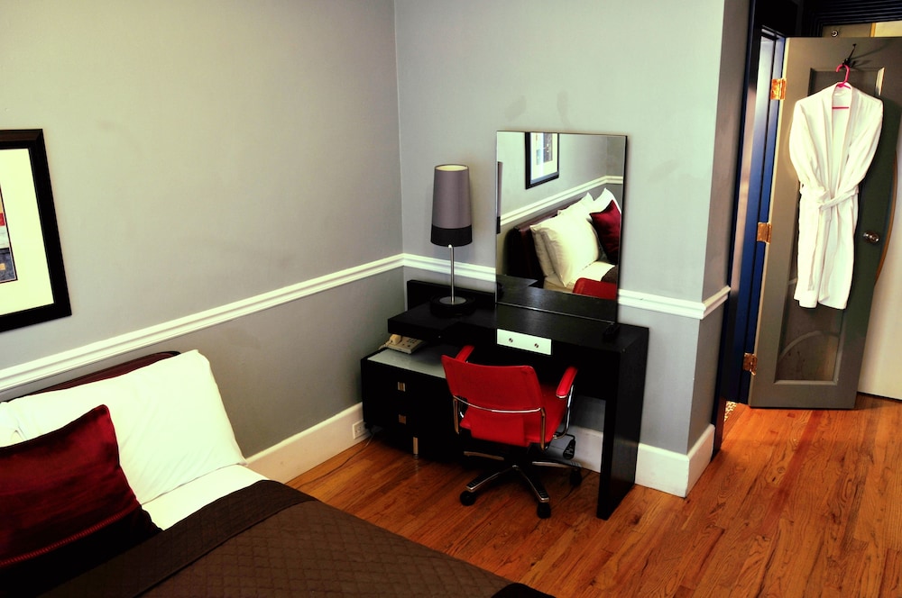 Ponce De Leon Hotel 41/50