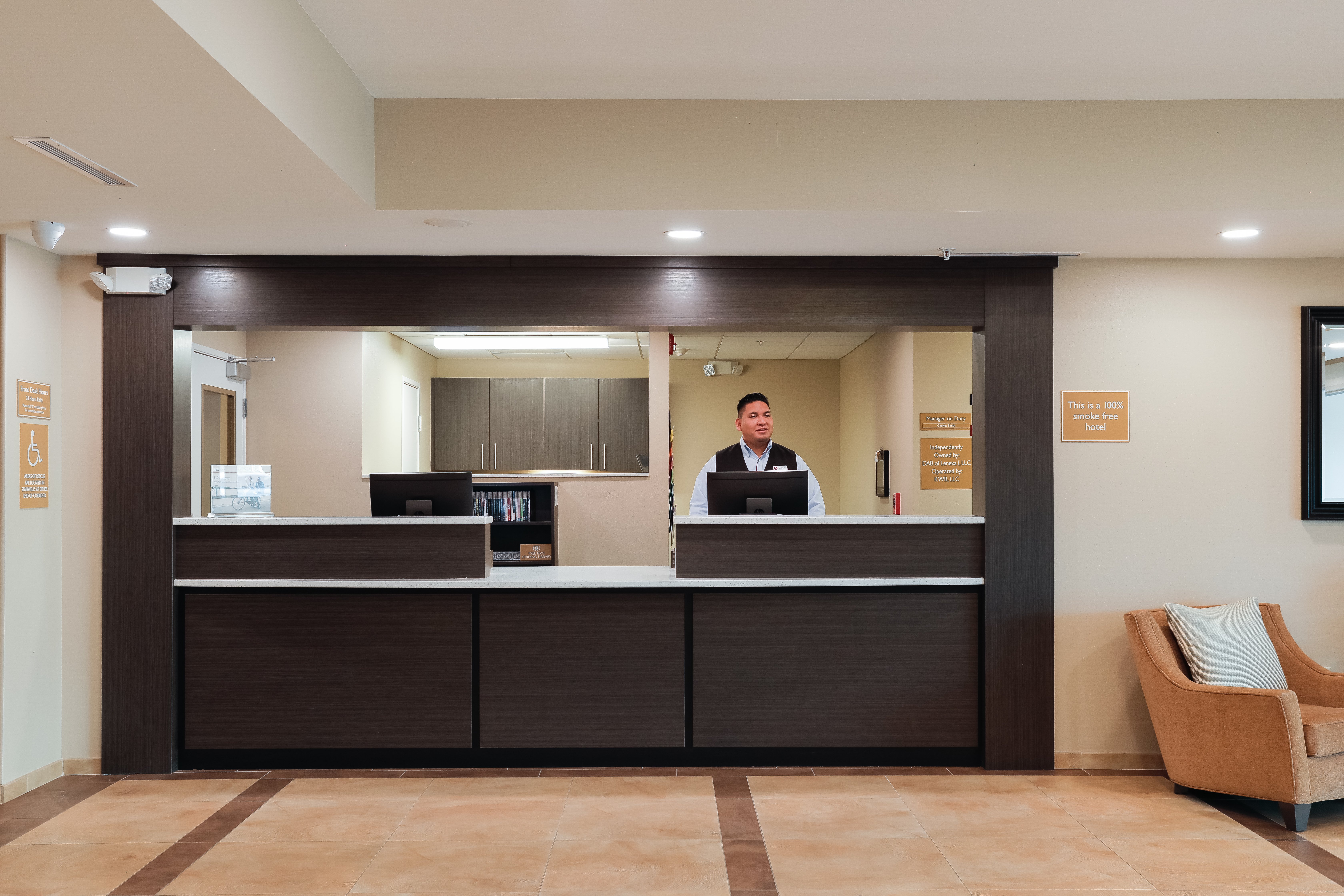 CANDLEWOOD SUITES LENEXA - OVERLAND PARK AREA 5/69