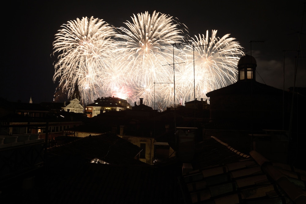 Residence La Fenice 43/50