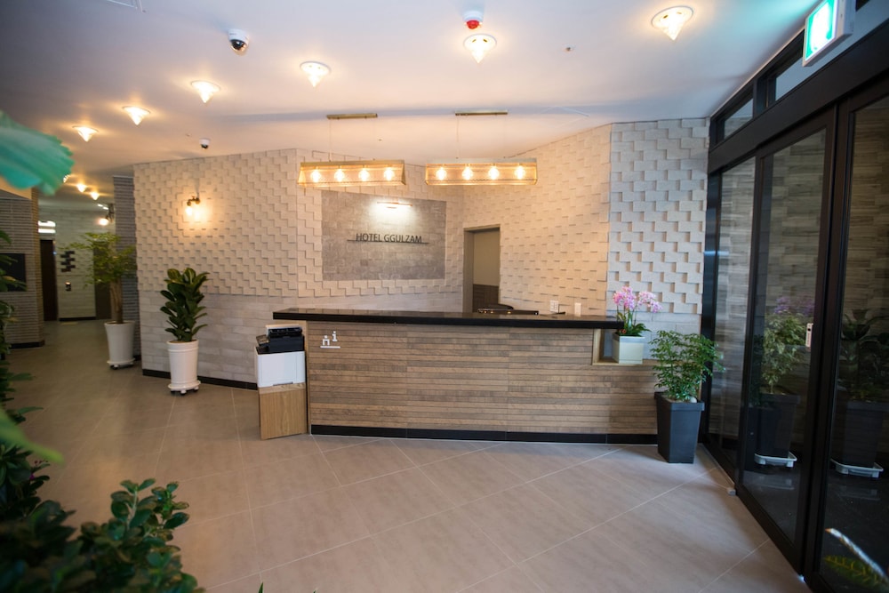 Hotel Ggulzam 5/50