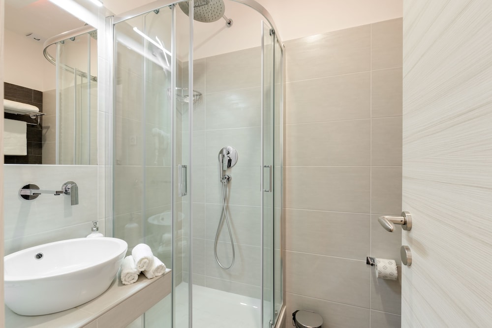 Dolce Luxury Rooms 45/50