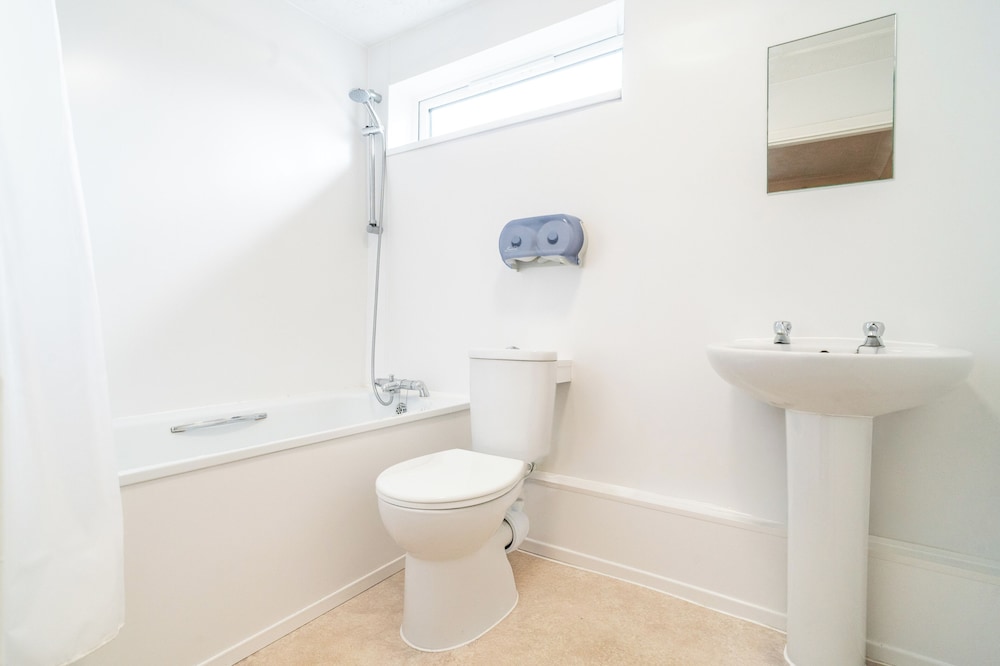 Sand Bay Holiday Village - Adults Only 65/67
