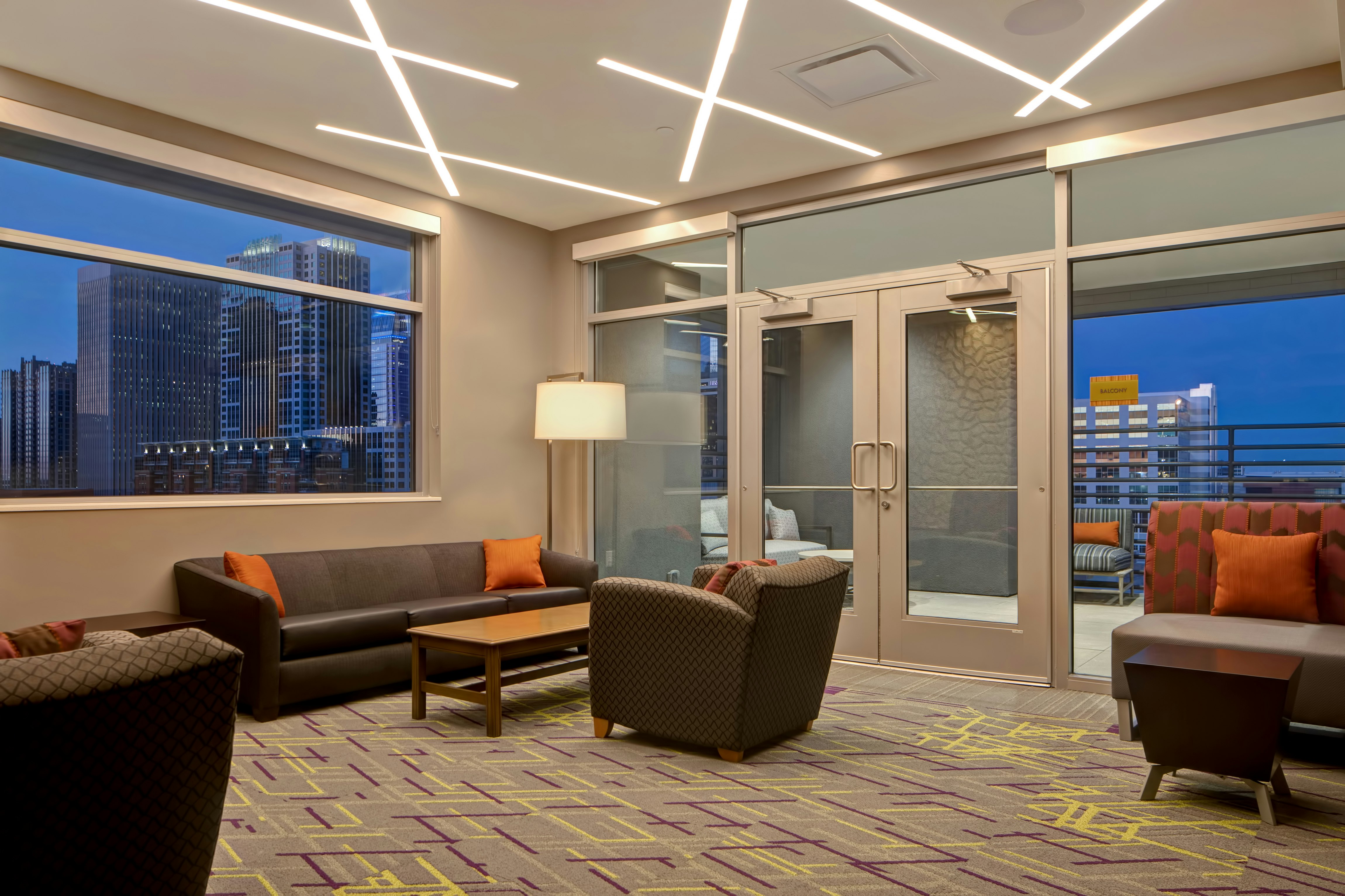 Home2 Suites By Hilton Charlotte Uptown Nc 31/58