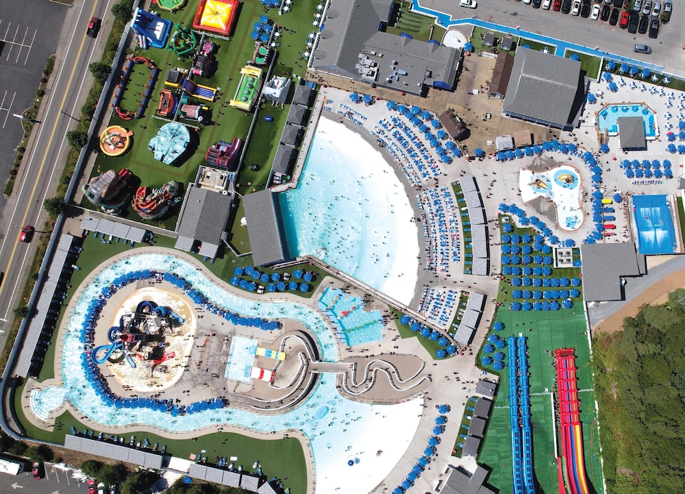 Cape Cod Family Resort 15/24