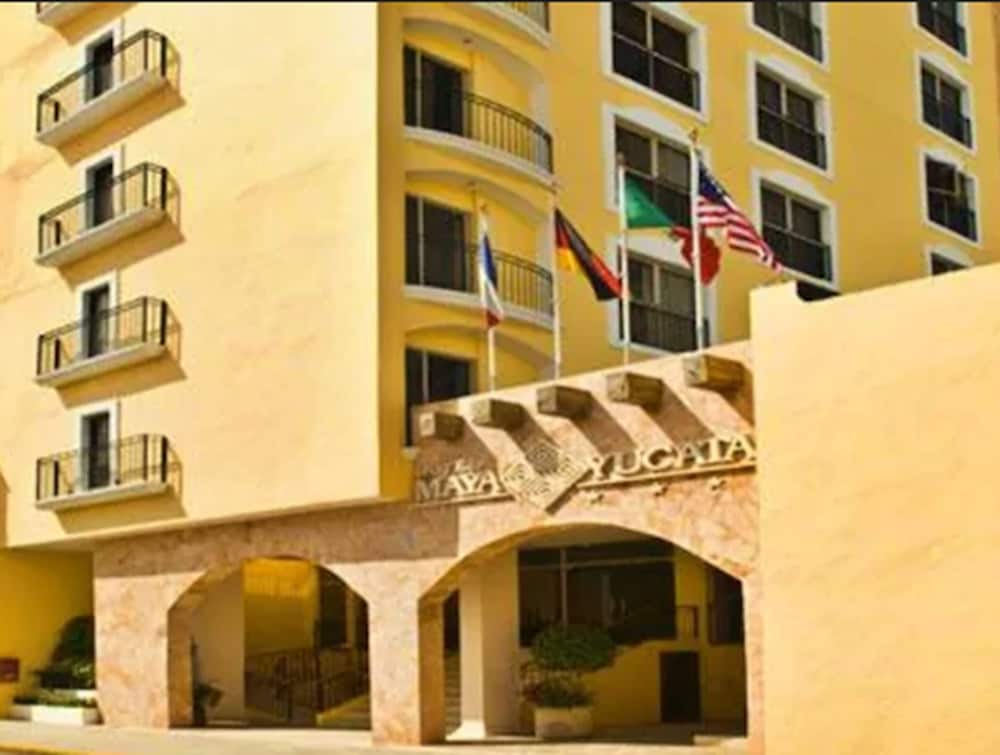 Hotel Maya Yucatan by Cartas a Frida 5/50