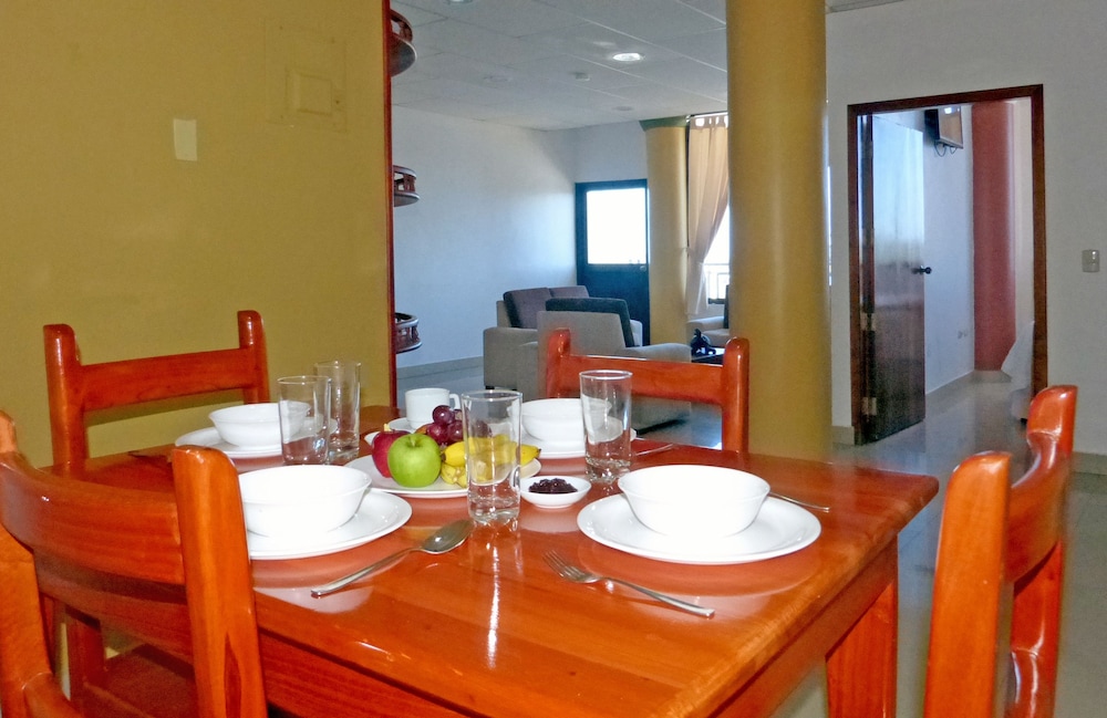 Hotel Brisas Del Pacifico 60/65
