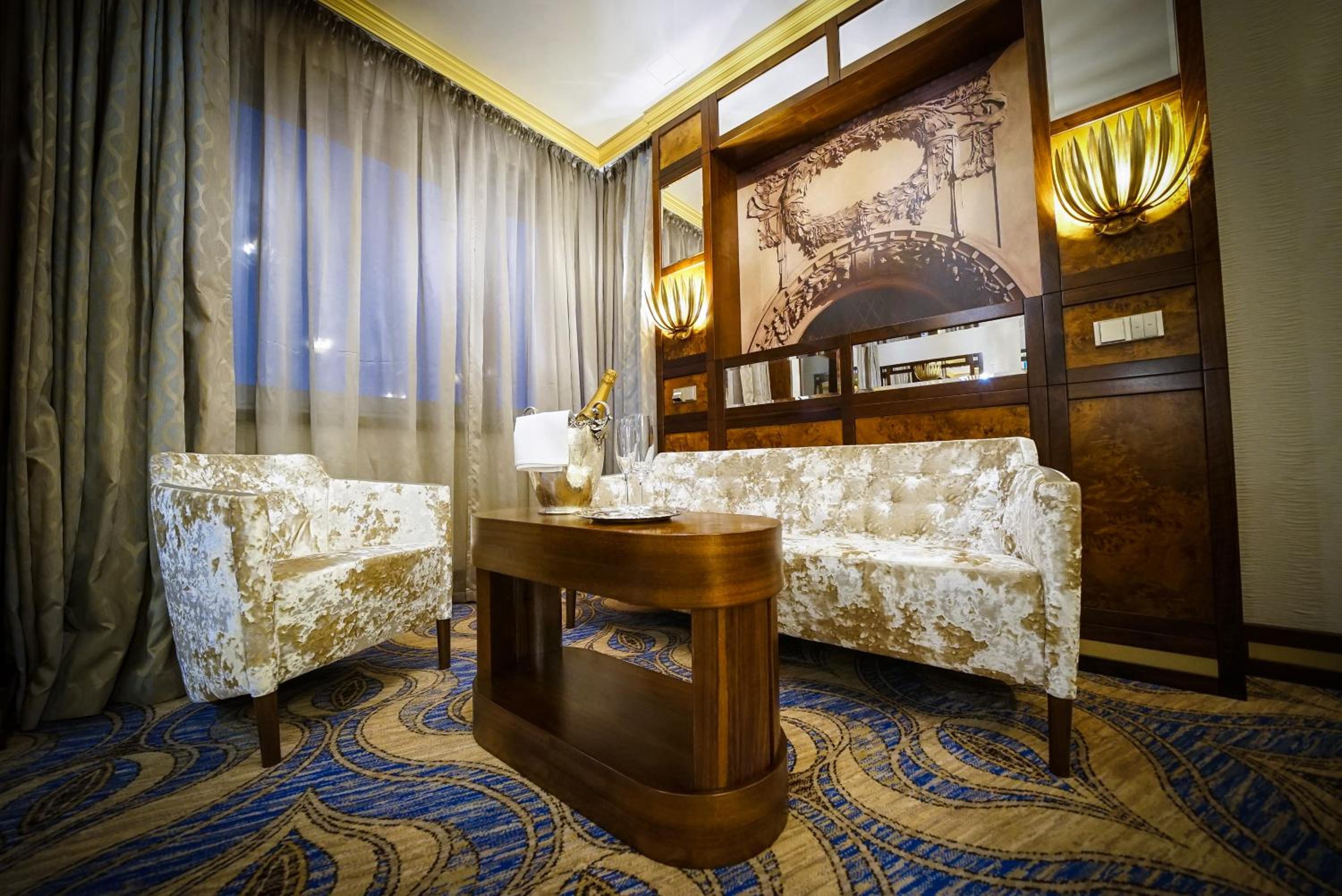 Kings Resort 9/50