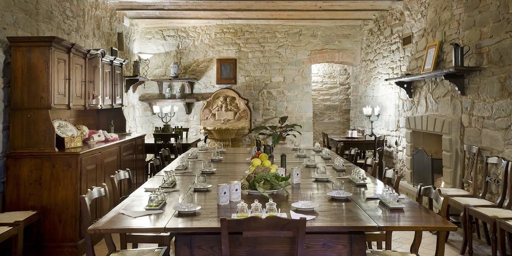 Villa Campestri Olive Oil Resort 33/48