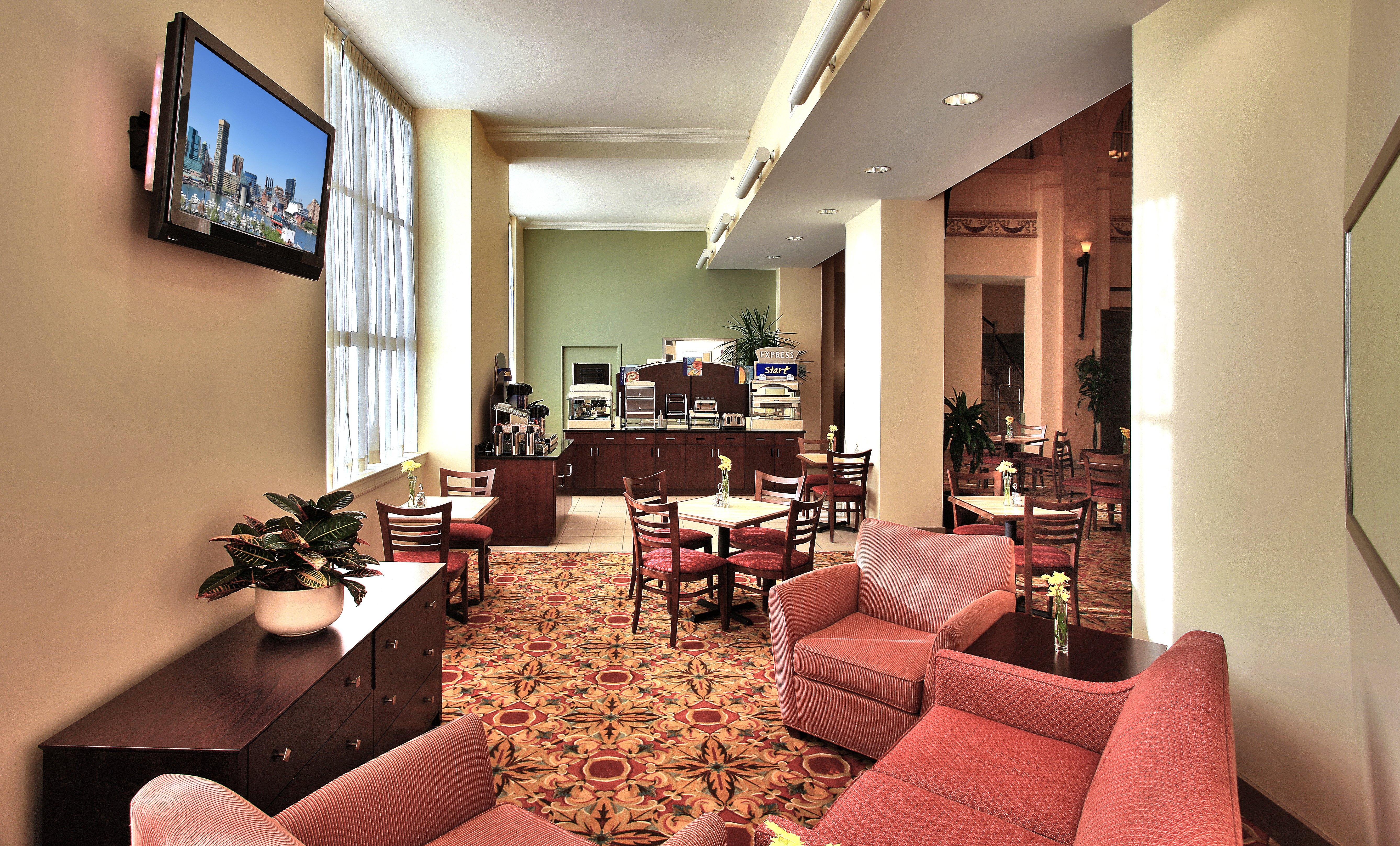 Baltimore Downtown Hotel 37/55