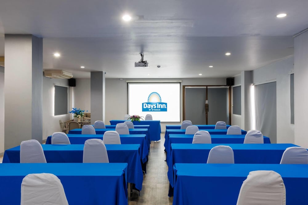 Days Inn by Wyndham Patong Beach Phuket 38/49