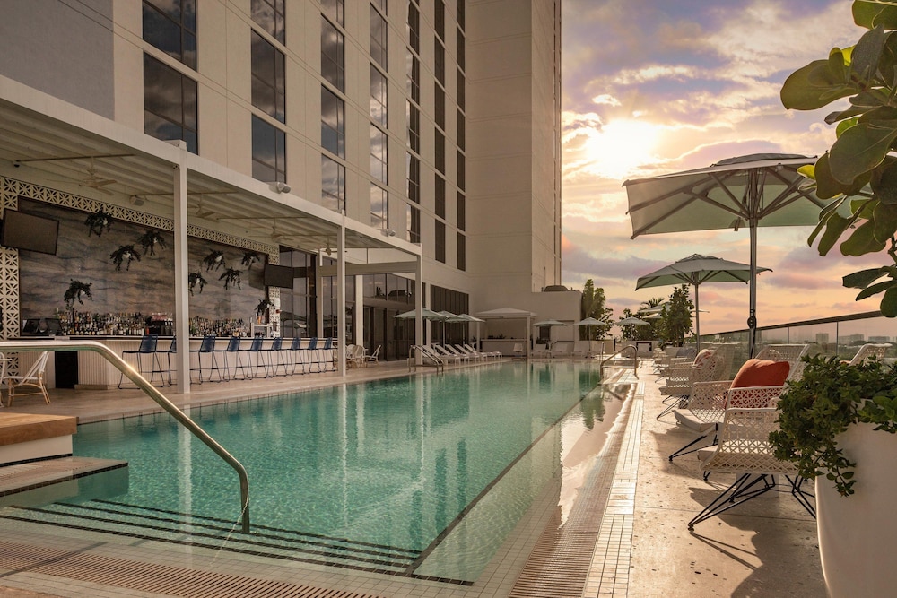 Tribute Portfolio Hotel the Dalmar Fort Lauderdale 38/44