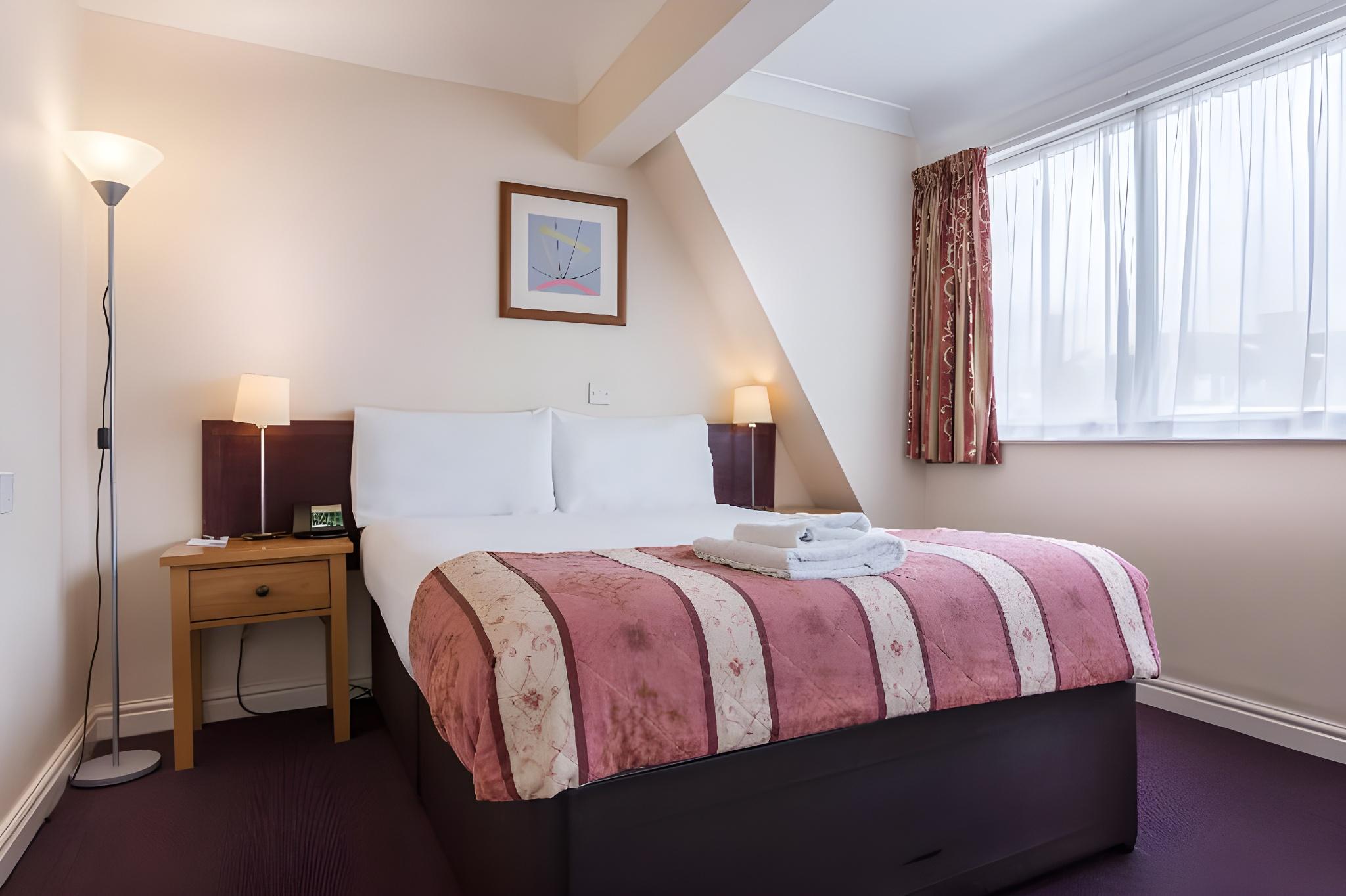 Inner, 2 Double Beds