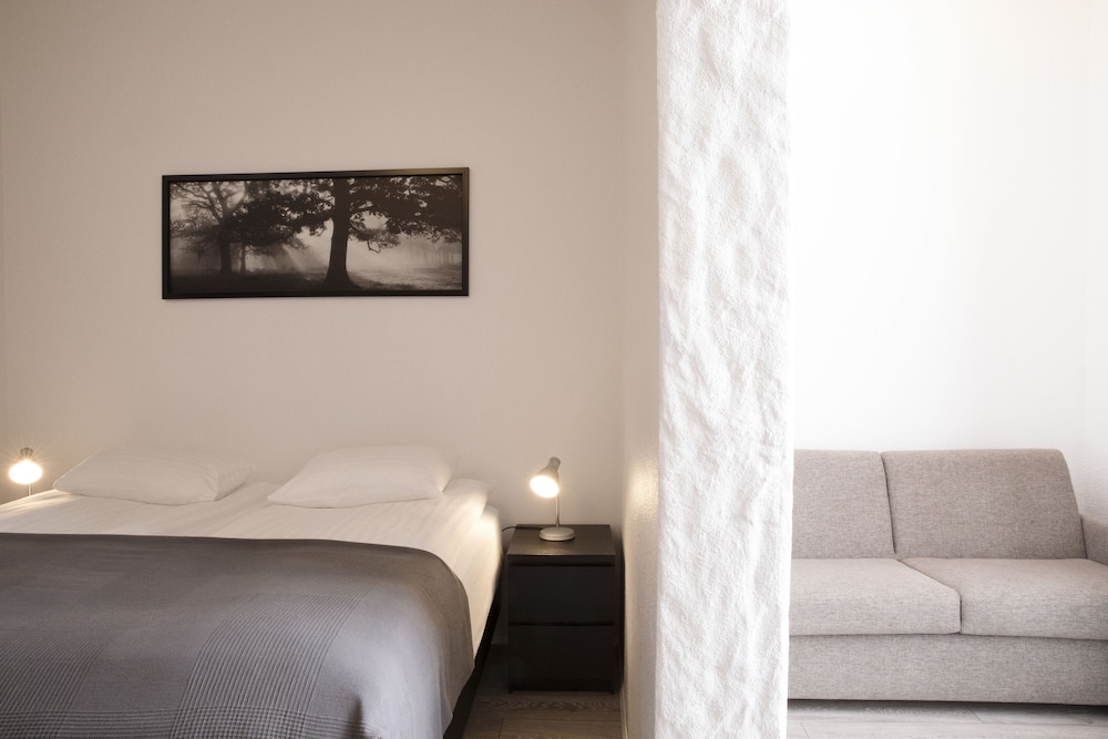 Fosshotel Raudara 28/55