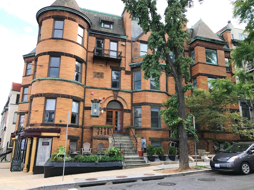 Highroad Hostel Dc 6/48
