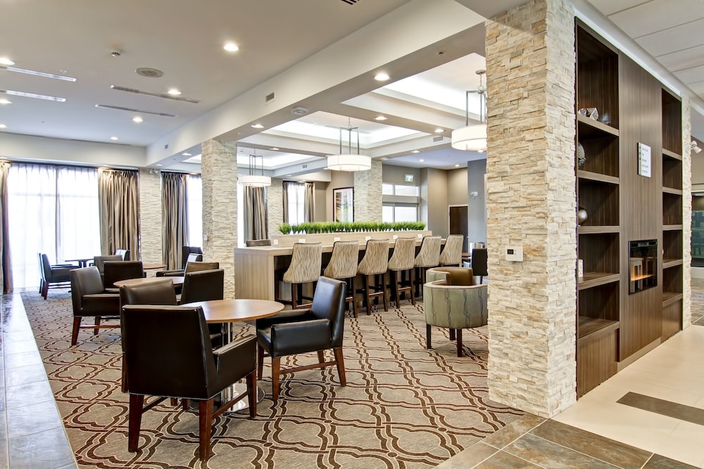 Holiday Inn Express Suites Oshawa Downtown Toronto Area 44/56