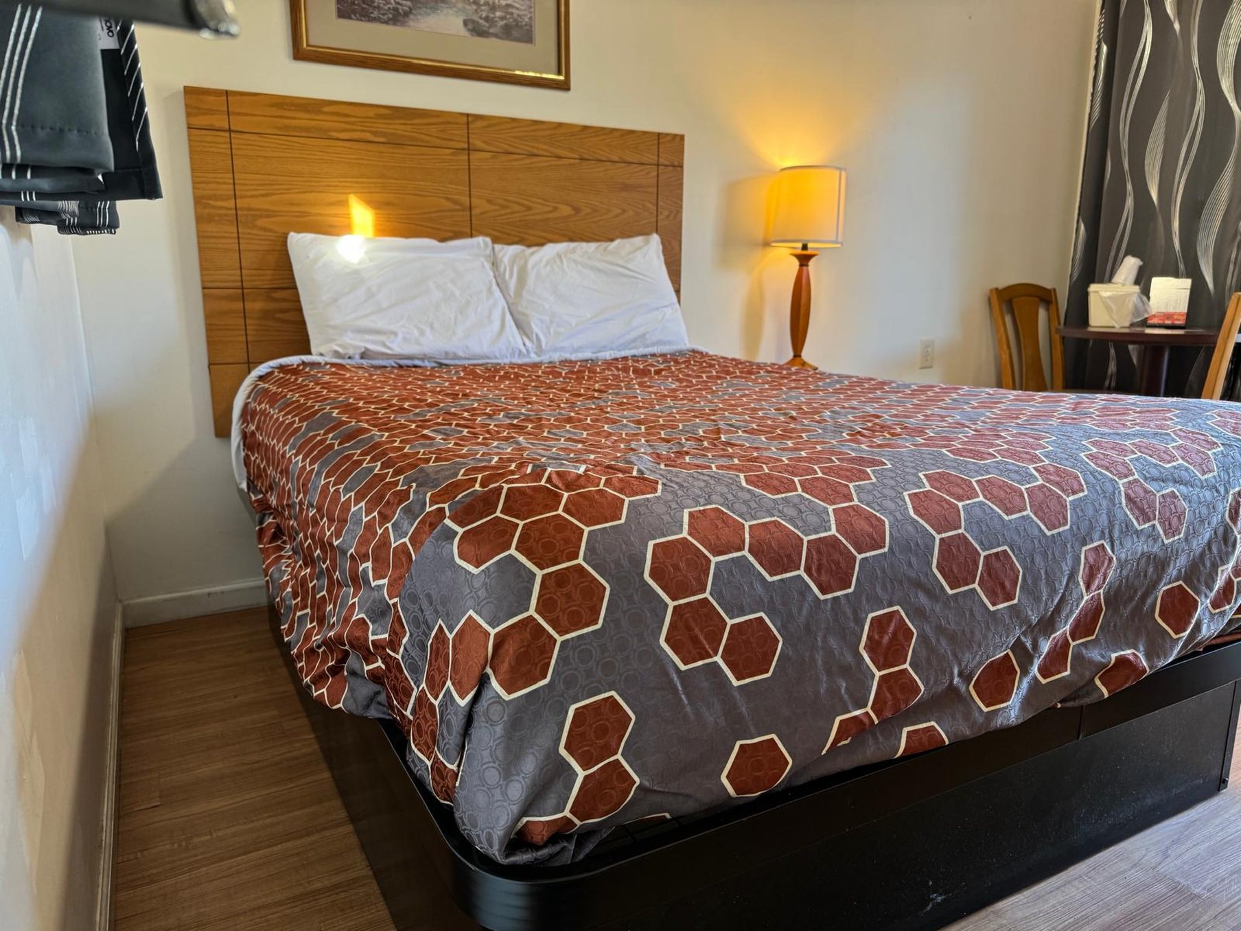 Economy Inn Cadillac MI by Hotel O 28/42