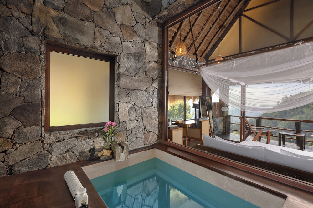 98 Acres Resort and Spa 20/50