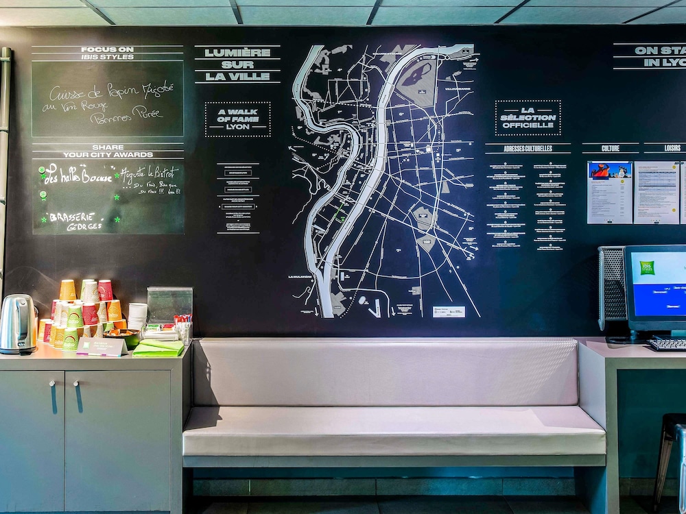 Ibis Styles Lyon Confluence Hotel 9/50