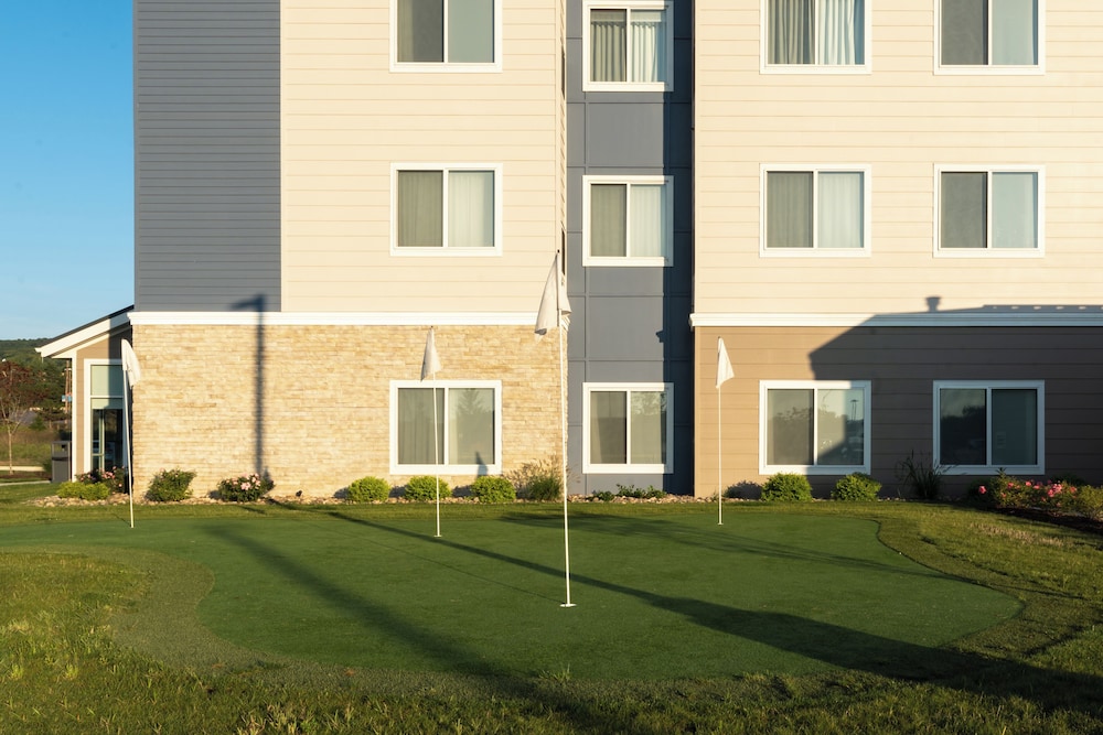 Residence Inn by Marriott Wilkes-Barre Arena 34/41