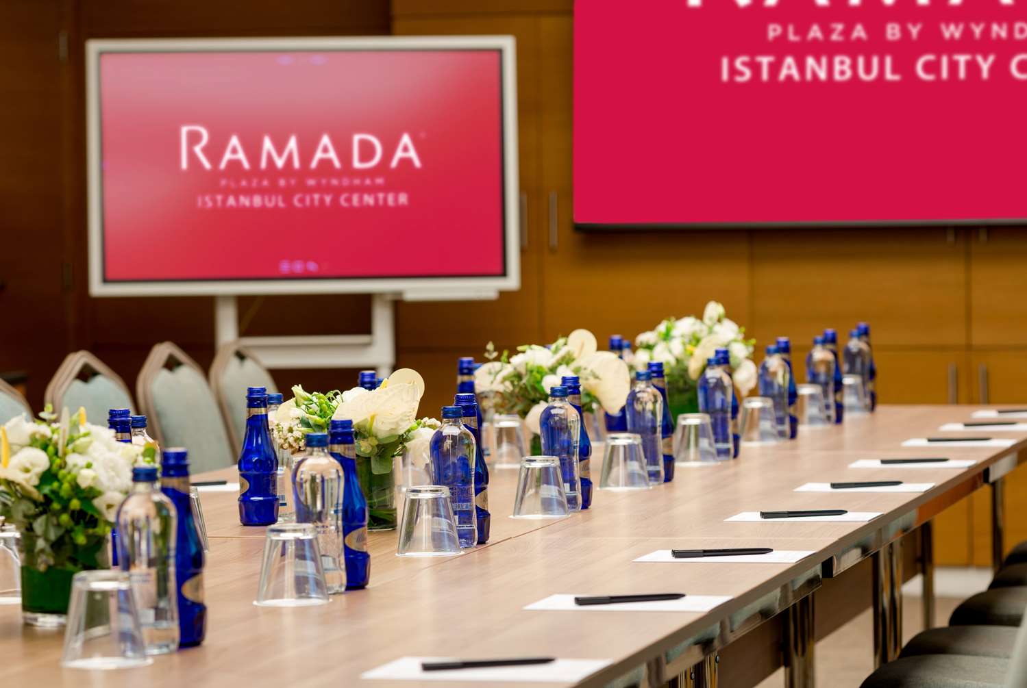 Ramada Plaza By Wyndham Istanbul City Center 60/66