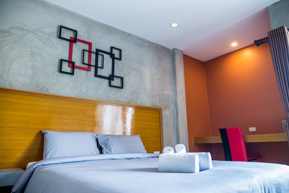 B3 Hotel 13/45