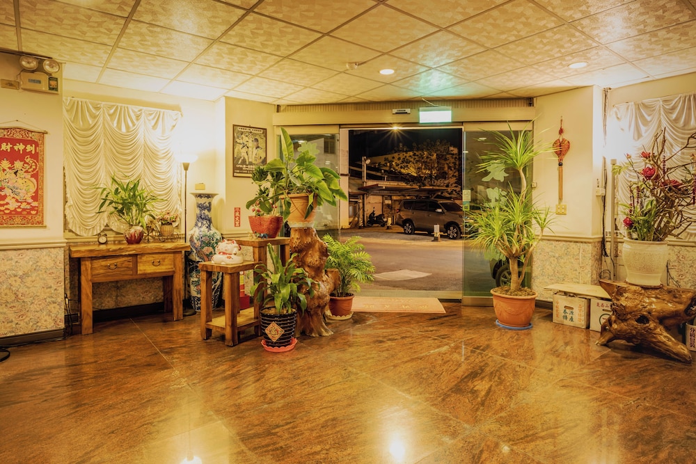Shih Liang Hotel 42/50