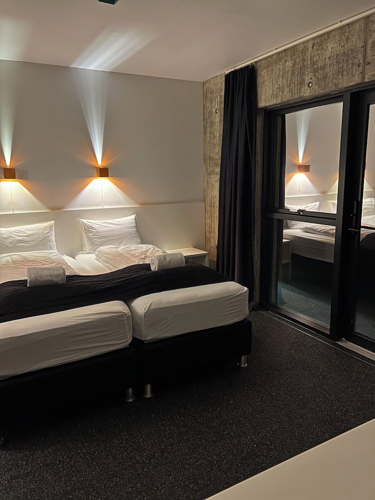 Seljavellir Guesthouse 24/40
