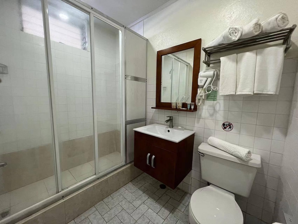 Beach Garden Hotel And Apartment 45/50