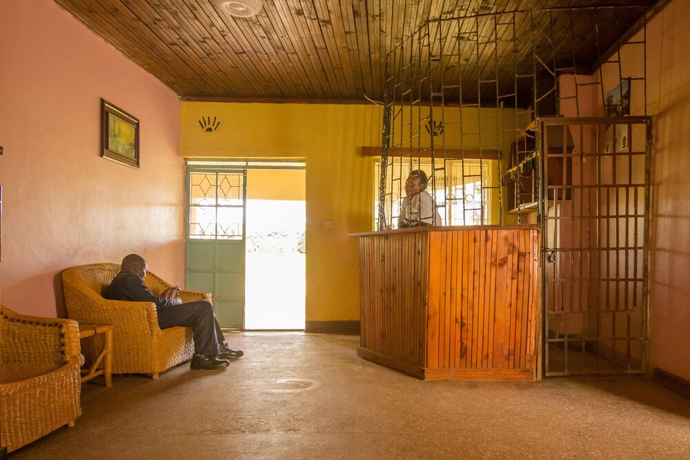 Engo Airport Resort Kitale 16/28