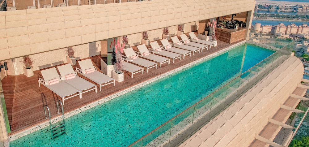 The House Hotel AL Khiran 11/33
